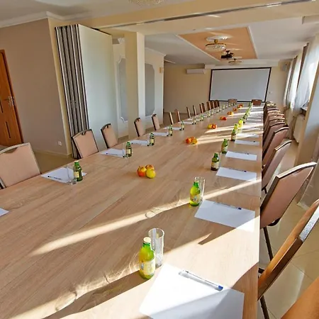 Hotel Wiatraczna-3